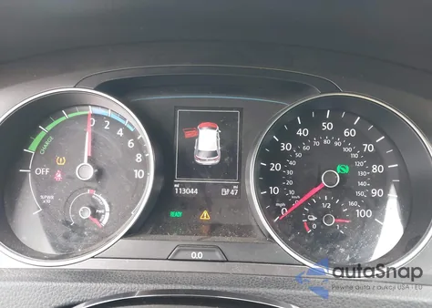 2016 Volkswagen E-Golf Se z USA, uszkodzony, nr VIN WVWKP7AU8GW902496